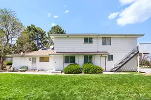 1142 S Eagle Cir, Aurora, CO 80012 - Photo 11