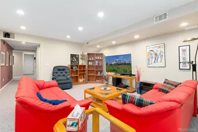 284 N Monroe Street, Denver, CO 80206 - Photo 19