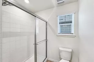 21885 E 9th Pl, Aurora, CO 80018 - Photo 21
