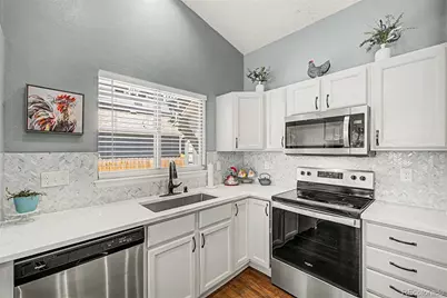 18390 E Baltic Place, Aurora, CO 80013 - Photo 17