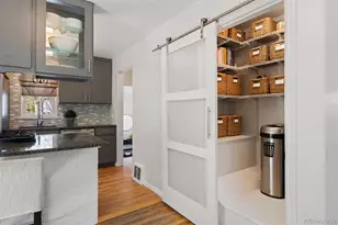 2611 S Franklin St, Denver, CO 80210 - Photo 9