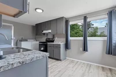 11612 Del Mar Parkway, Aurora, CO 80010 - Photo 9