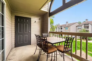 9150 E Arbor Cir, Englewood, CO 80111 - Photo 3