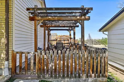 15979 E 18th Place, Aurora, CO 80011 - Photo 33