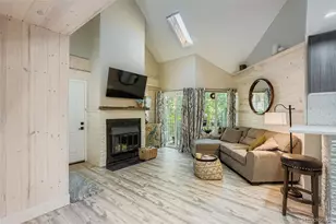 950 S Dahlia St, Denver, CO 80246 - Photo 3