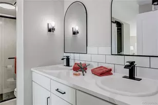 2880 S Locust, Denver, CO 80222 - Photo 35