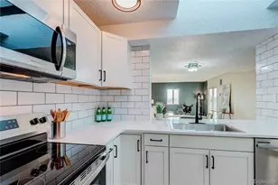 2880 S Locust, Denver, CO 80222 - Photo 19