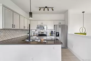 14300 Waterside Ln, Broomfield, CO 80023 - Photo 9