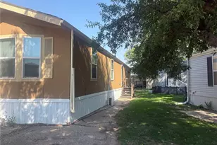 3650 S Federal Blvd, Englewood, CO 80110 - Photo 3