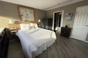 100 Park Ave, Denver, CO 80205 - Photo 11