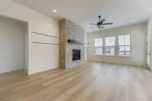 8895 S Riviera Way, Aurora, CO 80016 - Photo 5