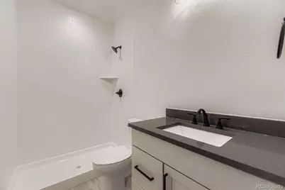 8895 S Riviera Way, Aurora, CO 80016 - Photo 19