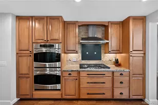 1907 Ross Ln, Littleton, CO 80126 - Photo 9