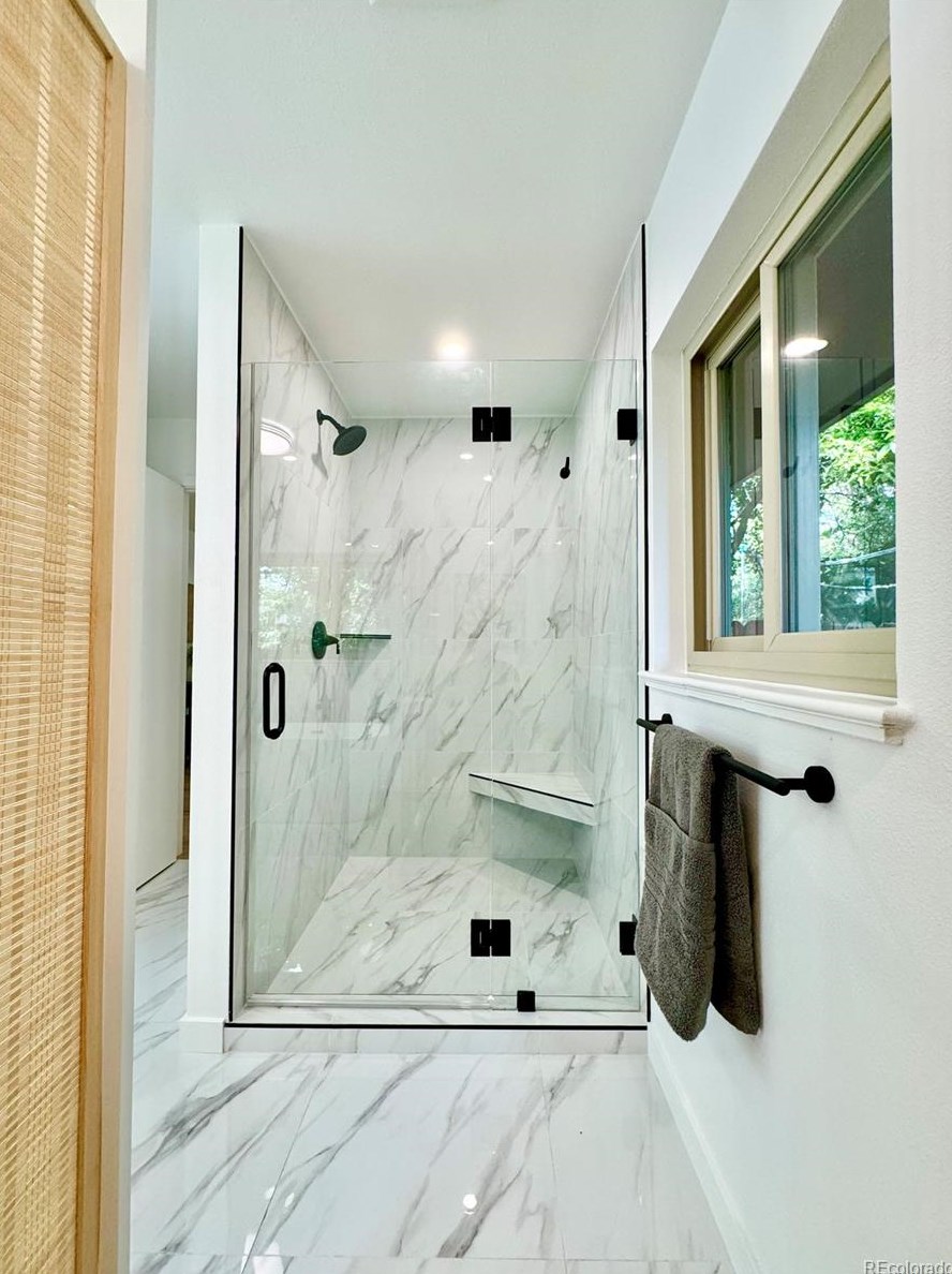 5591 Lehigh Ave, Denver CO  80237-1056 exterior