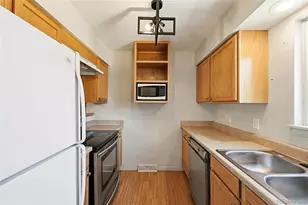 976 Coronado Parkway, Denver, CO 80229 - Photo 5