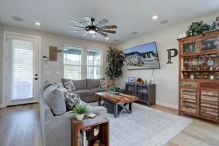 527 Felicity Loop, Castle Rock, CO 80109 - Photo 3