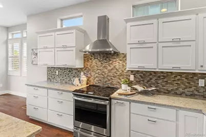 7024 S Buchanan Court, Aurora, CO 80016 - Photo 7