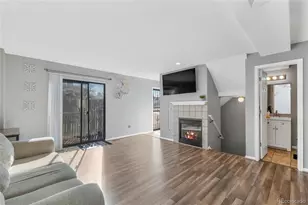 1379 S Idalia St, Aurora, CO 80017 - Photo 5
