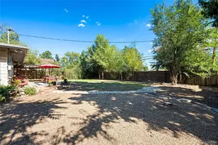 5742 W Chestnut Ave, Littleton, CO 80128 - Photo 11