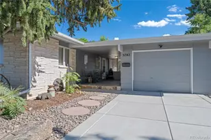5742 W Chestnut Ave, Littleton, CO 80128 - Photo 3