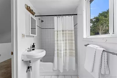 221 S Ogden Street, Denver, CO 80209 - Photo 23