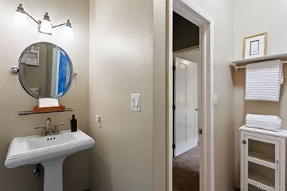 221 S Ogden Street, Denver, CO 80209 - Photo 17