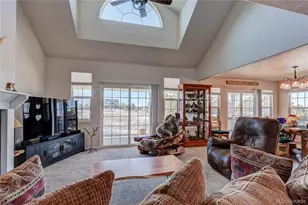 895 Antelope Dr W, Bennett, CO 80102 - Photo 19