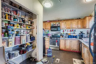 1050 S Dutch Valley Rd, Bennett, CO 80102 - Photo 5