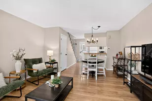 1811 S Quebec Way, Denver, CO 80231 - Photo 3