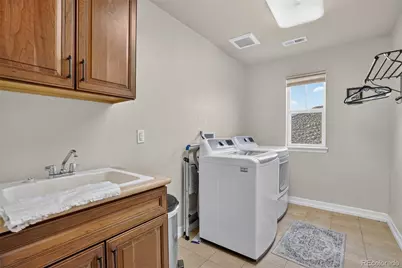 8247 S Country Club Parkway, Aurora, CO 80016 - Photo 25