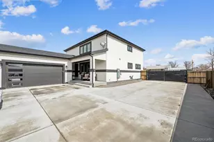 1931 Andes St, Aurora, CO 80011 - Photo 29