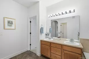7704 E 25th Ave, Denver, CO 80238 - Photo 31