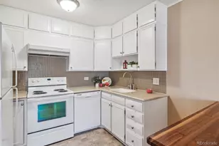 690 S Alton Way, Denver, CO 80247 - Photo 3