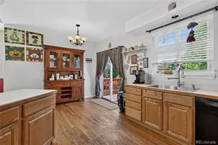 9770 Red Oakes Dr, Littleton, CO 80126 - Photo 7