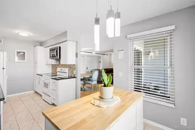 7395 E Eastman Avenue #201M, Denver, CO 80231 - Photo 11