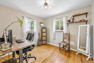 915 Newark St, Aurora, CO 80010 - Photo 17