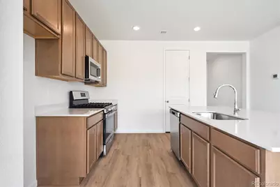 24717 E 40th Avenue, Aurora, CO 80019 - Photo 9