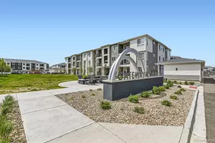 6153 N Ceylon St, Denver, CO 80249 - Photo 23