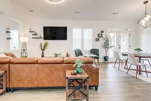 23043 E Ontario Dr, Aurora, CO 80016 - Photo 5