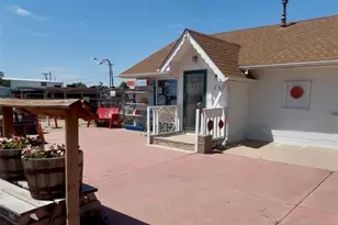 75 N Market St, Keenesburg, CO 80643 - Photo 7