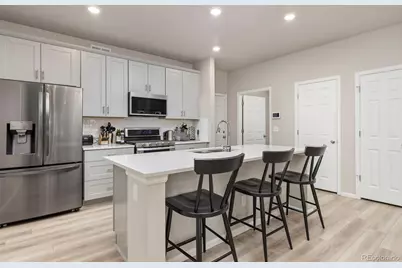6078 N Lisbon Street, Aurora, CO 80019 - Photo 9