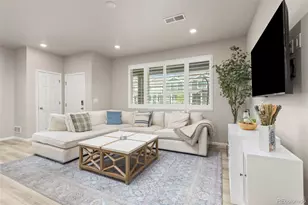 6078 N Lisbon St, Aurora, CO 80019 - Photo 1