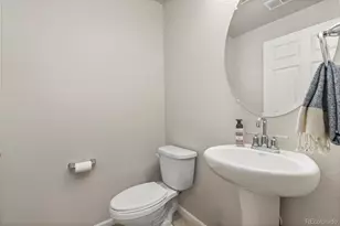 6078 N Lisbon St, Aurora, CO 80019 - Photo 11