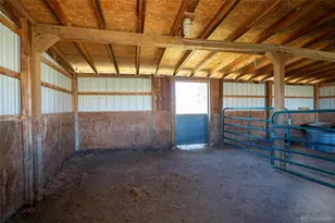 12360 Mesa View Rd, Larkspur, CO 80118 - Photo 41