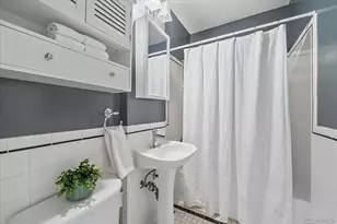 2076 S Ogden St, Denver, CO 80210 - Photo 13