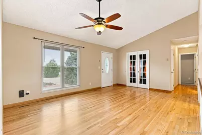 21698 E Powers Circle, Aurora, CO 80015 - Photo 3