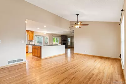 21698 E Powers Circle, Aurora, CO 80015 - Photo 5