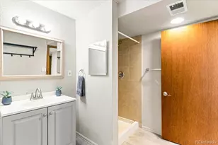 21698 E Powers Circle, Aurora, CO 80015 - Photo 27
