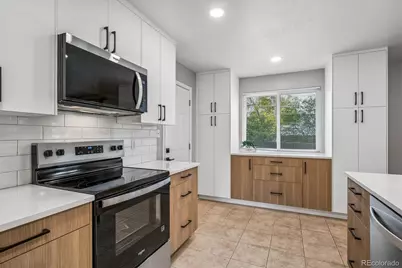 375 Empire Street, Aurora, CO 80010 - Photo 17