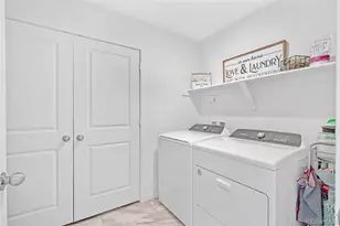 1982 S Fultondale Ct, Aurora, CO 80018 - Photo 29